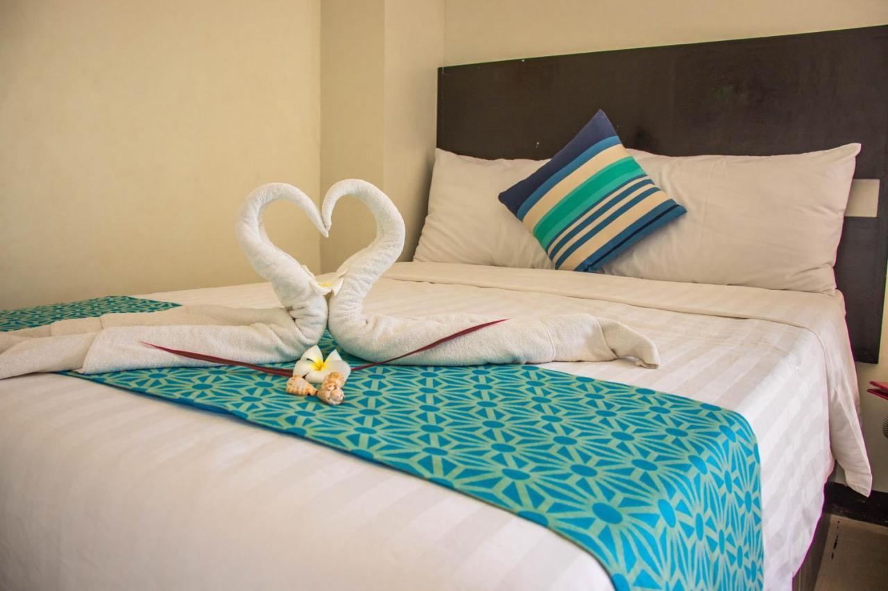 The Orient Beach Boracay Yapak Екстер'єр фото